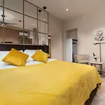Exclusive In Casa Manzolin アパート