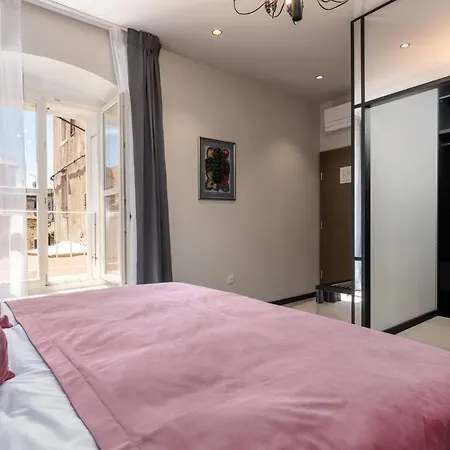 Exclusive In Casa Manzolin Appartement *